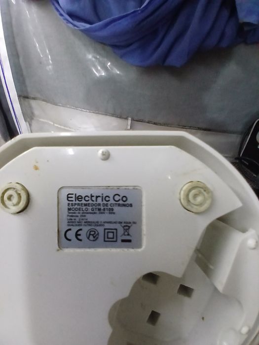 Espremedor de citrinos