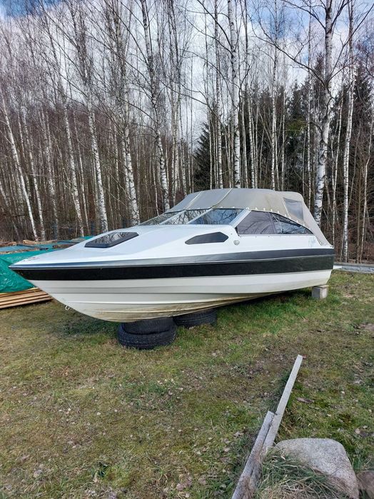 Łódź motorowa Bearliner Capri