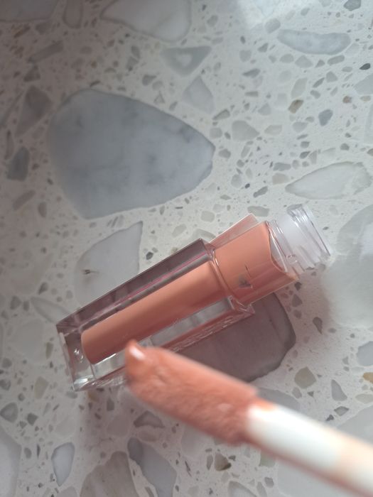 Pomadka w płynie Maybelline