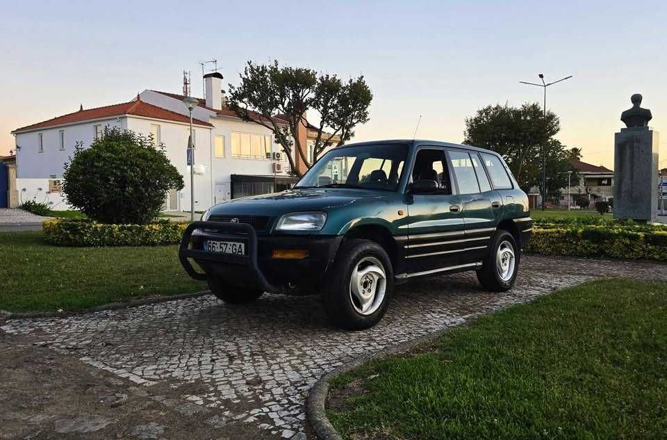 Toyota RAV4 2.0 Nacional *1 Dono*