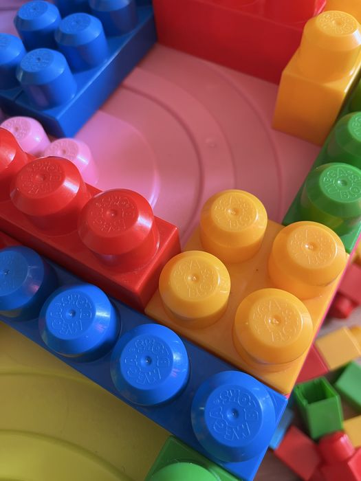 Великий набір конструктору MEGABLOKS