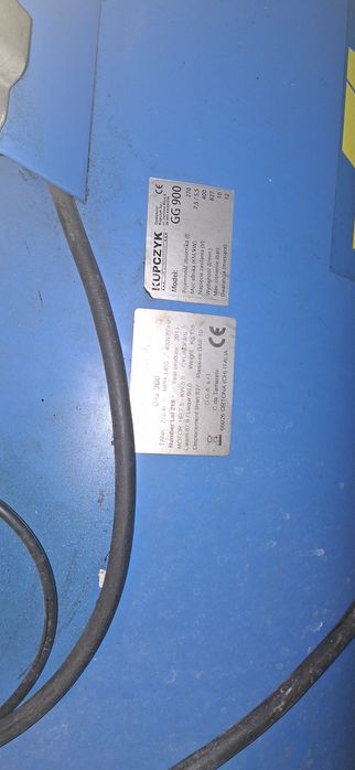 Kompresor włoski 5.5 Kw . 10 BAR 270 l