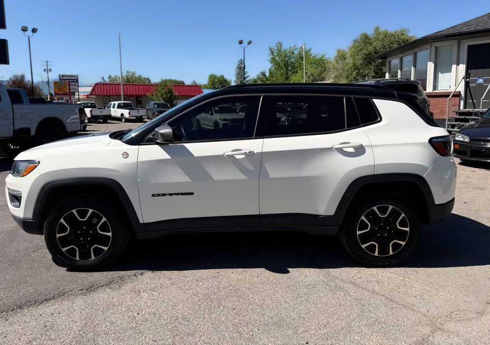 Jeep Compass      2021