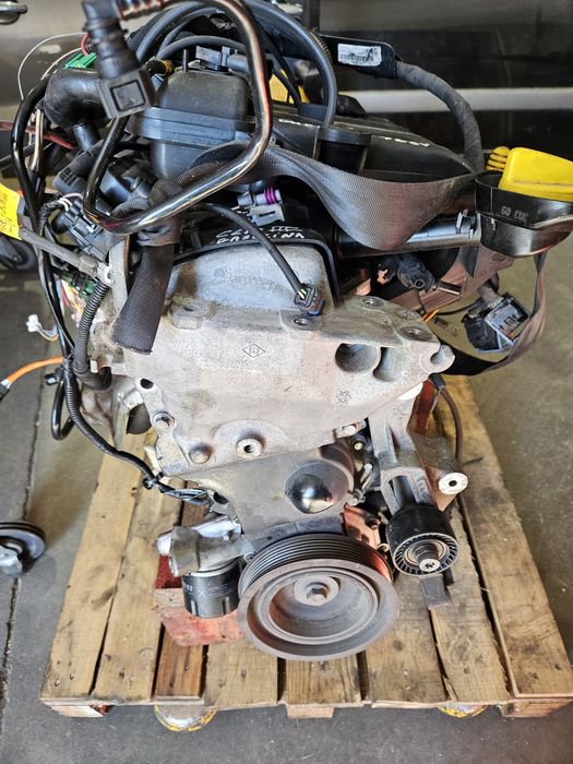 Renault clio 3 motor 1.2 gasolina ref DHFD740-75cv