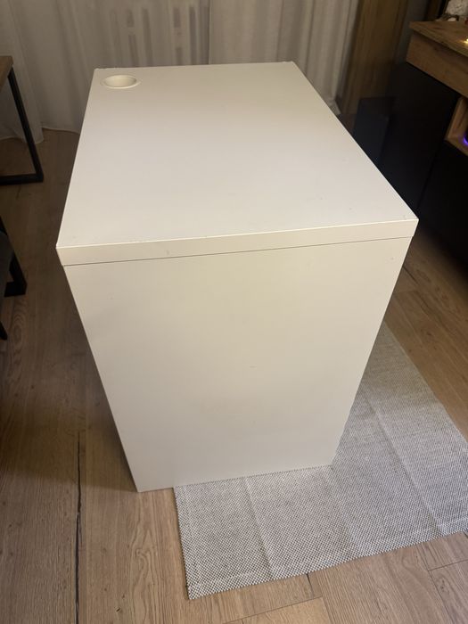 Biurko białe Ikea Micke