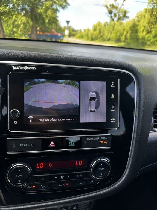 Mitsubishi Outlander PHEV 2019