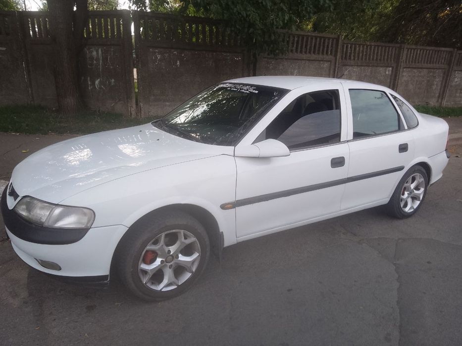 Продам Опель Вектра В