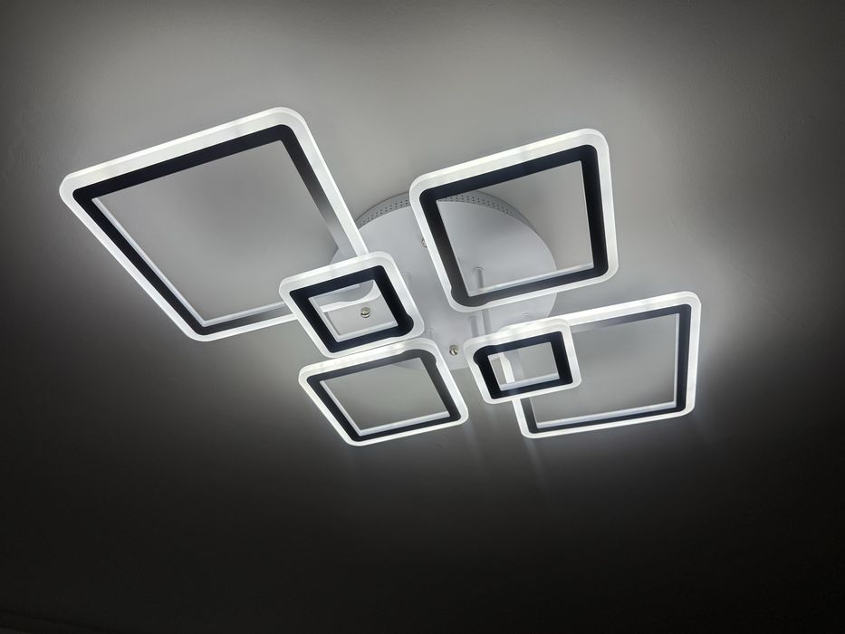 Lampa sufitowa led