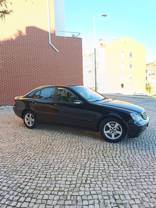 Mercedes -Benz C200 CDI Caixa de 6velocidades em muito bom estado !!!
