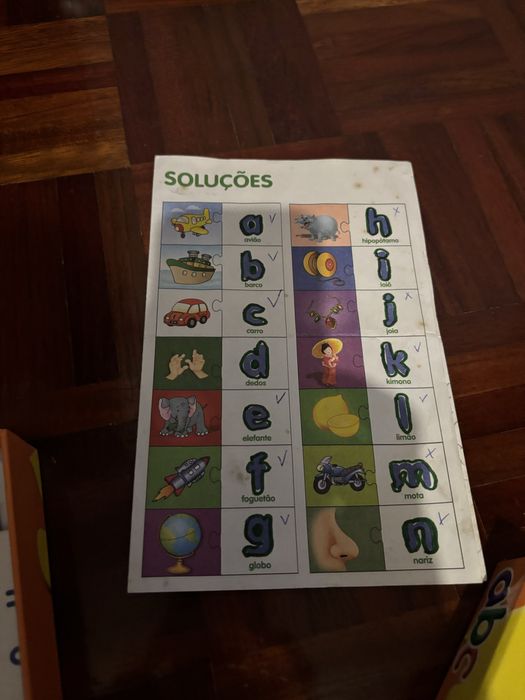 Puzzle ABC educativo