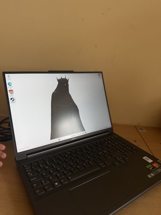 Ноутбук Lenovo Legion Slim 5 15,6RTX 4060 / AMD 5 7640HS  / 16GB / 1TB M2