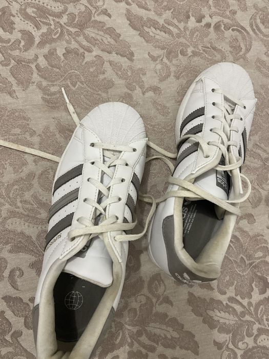 Sapatilhas da adidas