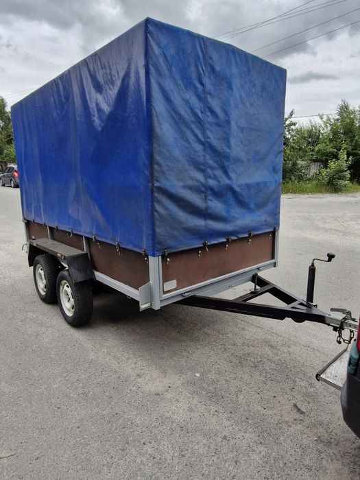 Причіп легковий двовісний