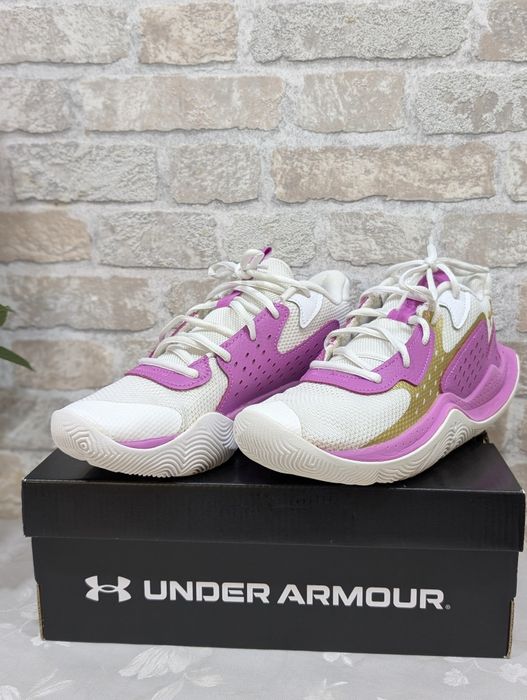 Кросівки жіночі Under Armour GS JET '23