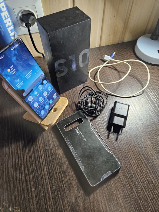 samsung s10 8/128 black