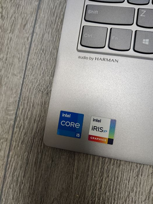 Lenovo king book 13 S G2 ITL