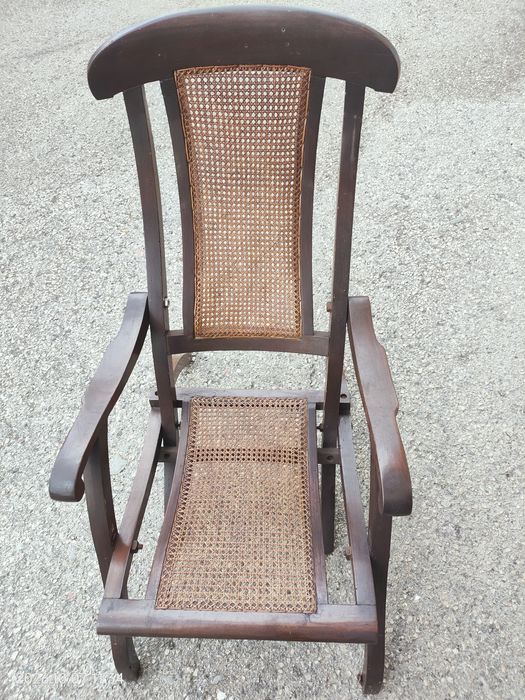 Antiga Cadeira Espreguiçadeira