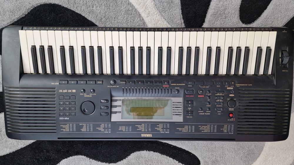 Ymaha синтезатор