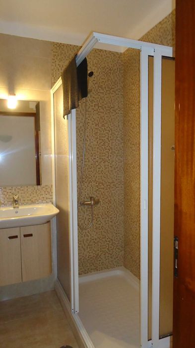 Moradia T3 ferias 400m praia Altura