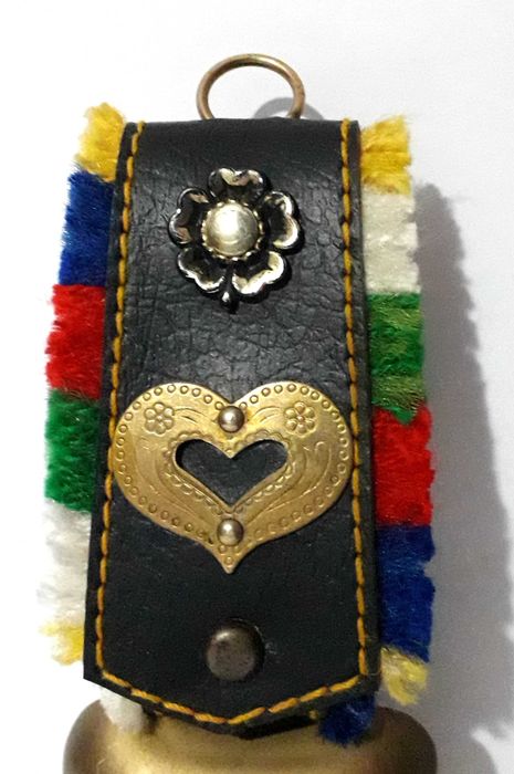 3 Sinos de latão/metal Áustria e Suiça (vintage)