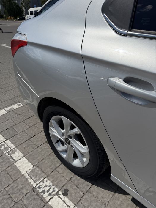 Citroën C-Elysée 2012 року