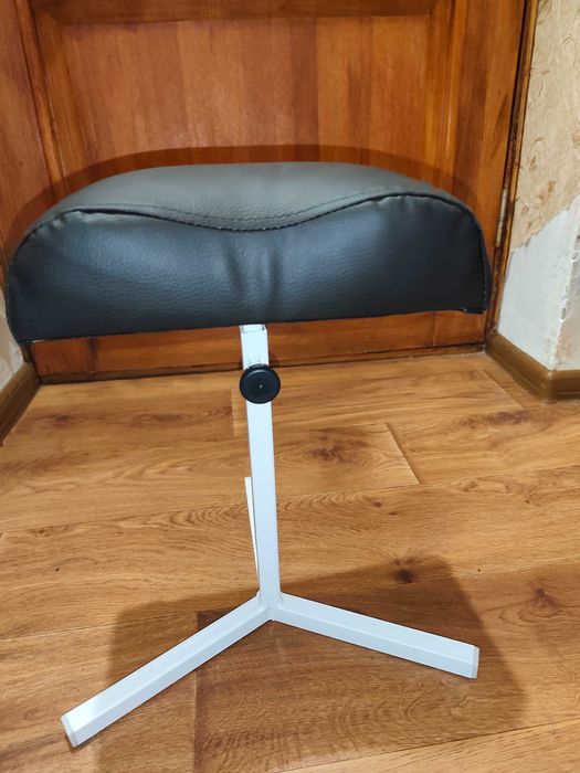 Тринога педикюрна