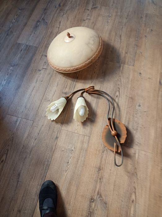 Candeeiros teto e mesa