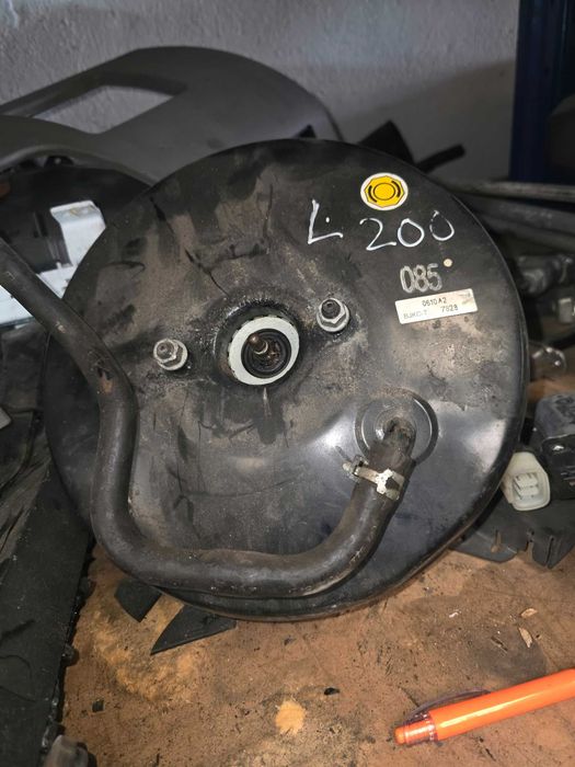 Servo freio Mitsubishi L200