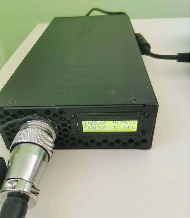 Блок питания ТОП 780w 19.5V 38A Eurocom  Clevo 4pin