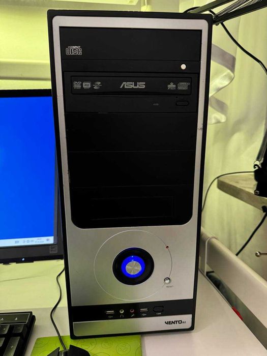 Komputer AMD Phenom II x6 1090T bez monitora