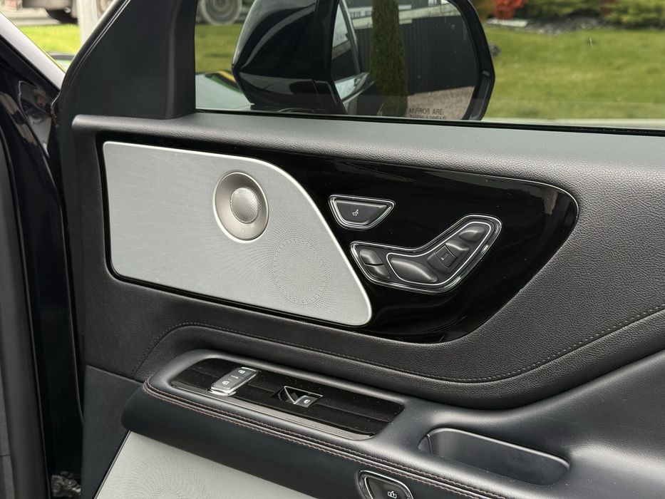 Lincoln Aviator 2020 VIN 5LM5J7XC6LGL22593 фото оголошення 10 з 24