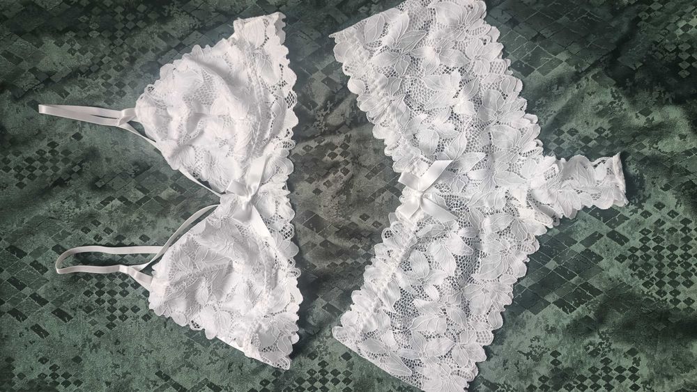 Набір жіночої білизни