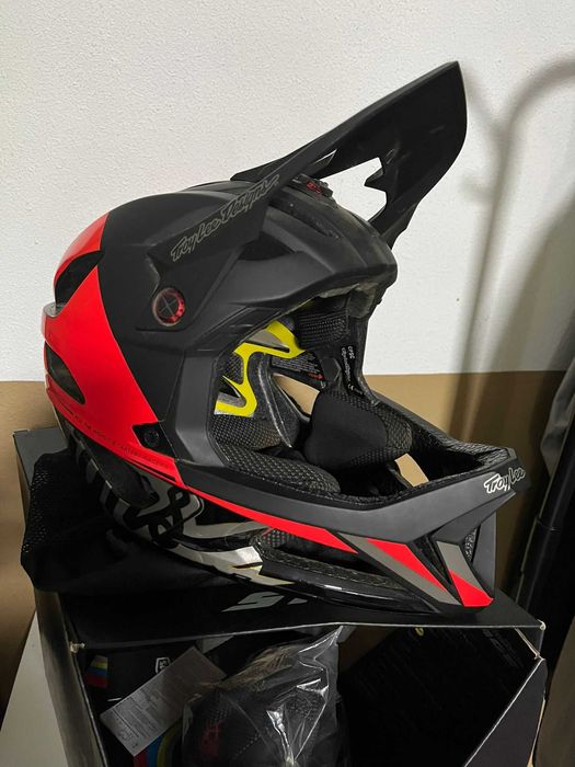 Capacete troy lee designs stage