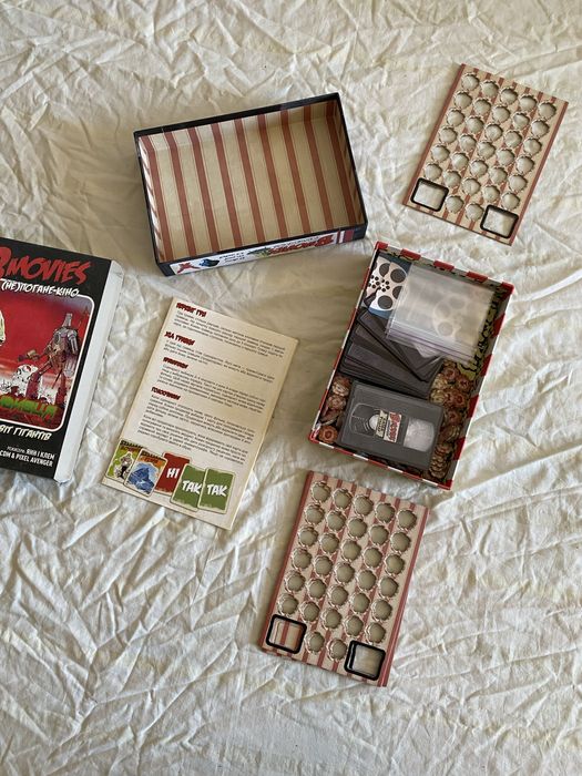 B movies настільна гра