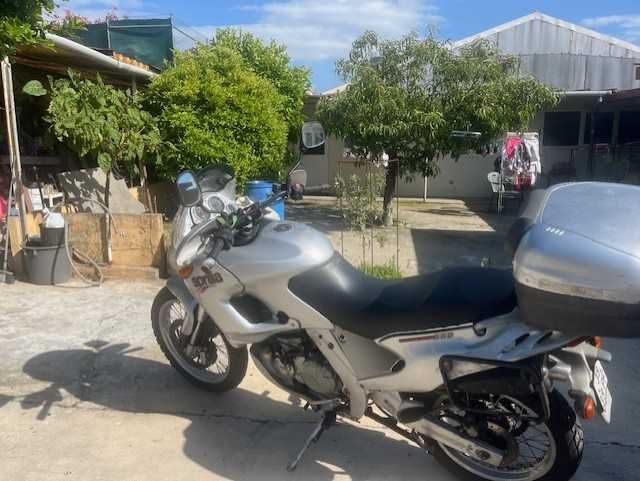 Aprilia Pegaso Strada