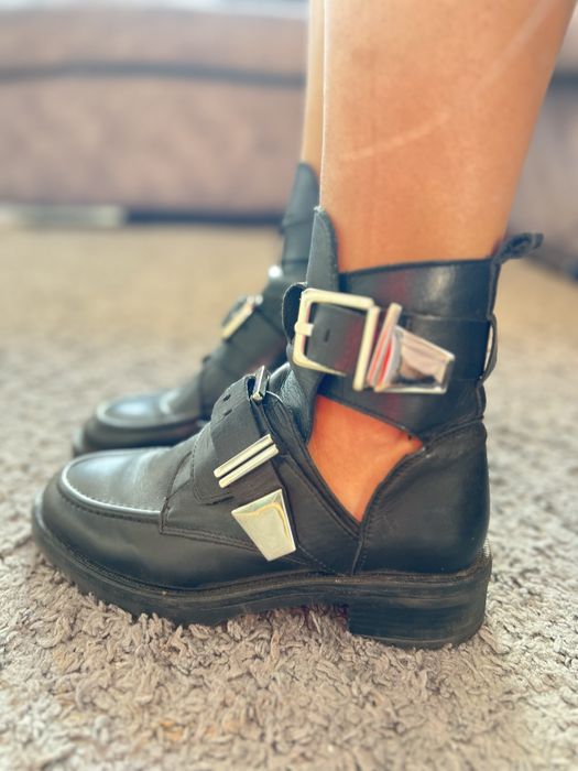 Шкіряні черевики 36р