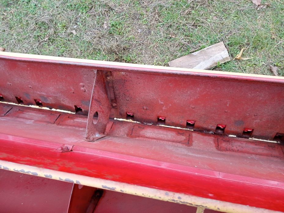 Ящики до сівалки сз 3,6 з висівними апаратами в зборі