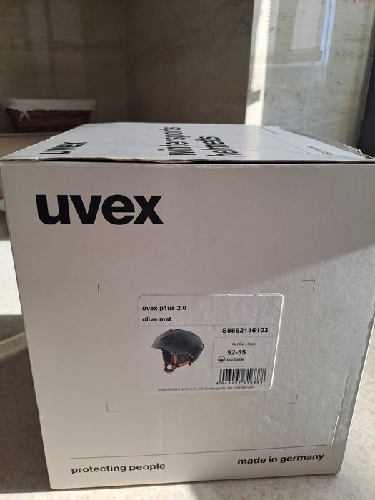 Шолом гірськолижний UVEX продам б/у  розмір 52-55