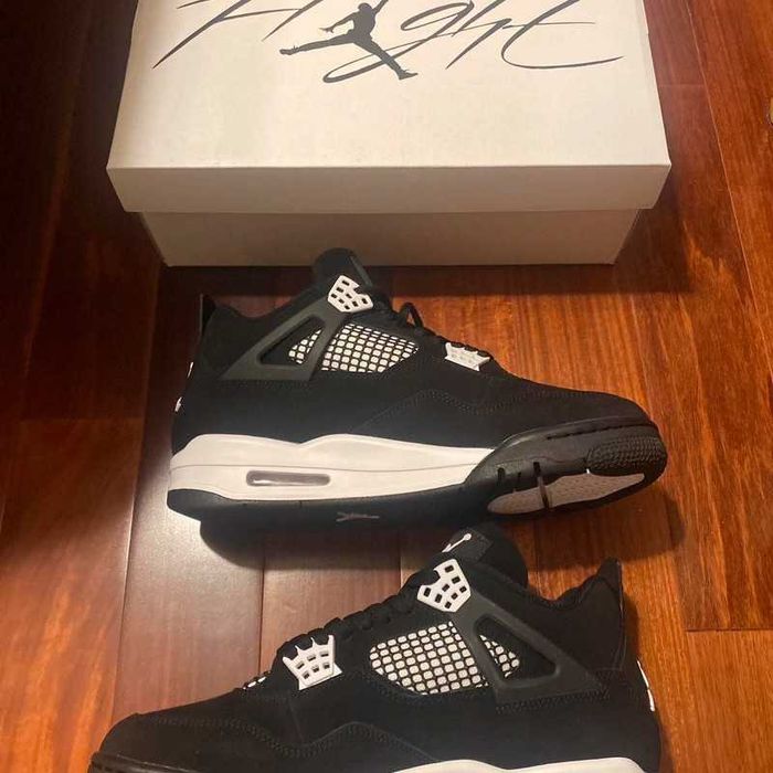 Jordan 4, czarne  .42
