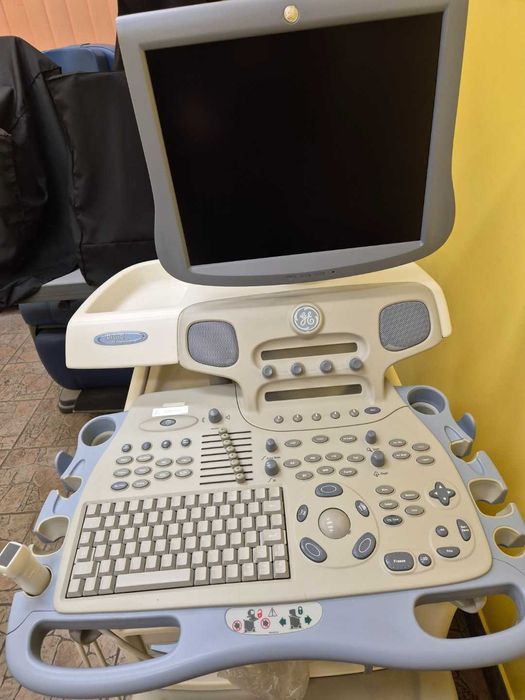 Aparat Echo serca, ultrasonograf.