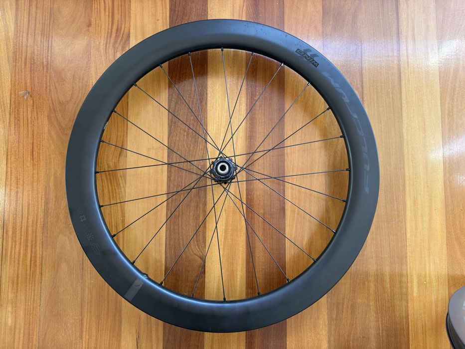 Rodas Carbono Fulcrum Wind 57DB