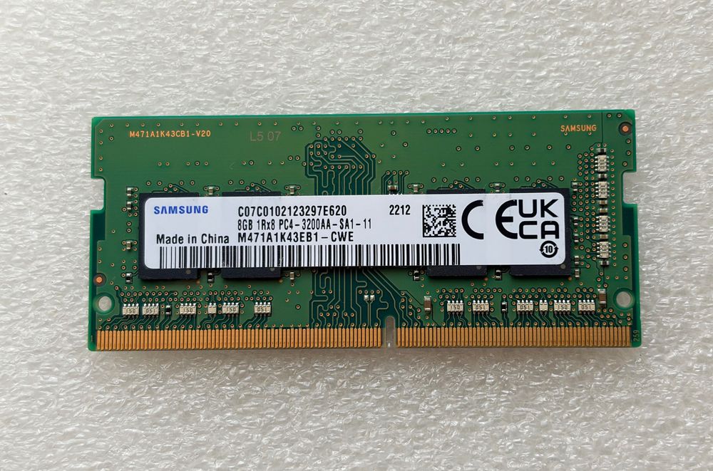 DDR4 Samsung 8GB 3200MHz SO-DIMM M471A1K43EB1 -CWE