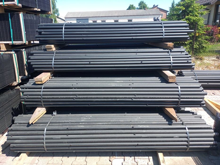 Słupek ogrodzeniowy do siatki fi42 mm