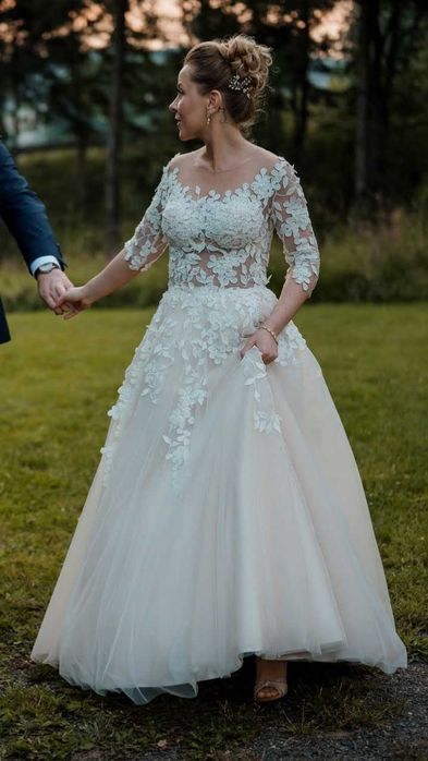 Suknia ślubna na sprzedaż