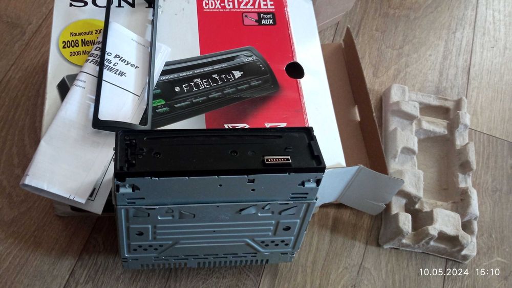 автомагнітола SONY CDX GT227EE MP3 без панелі керування