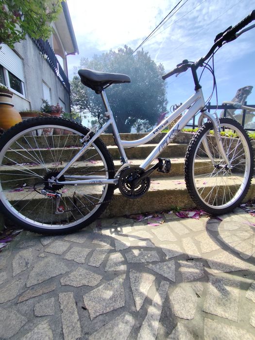 Bicicleta em bom estado