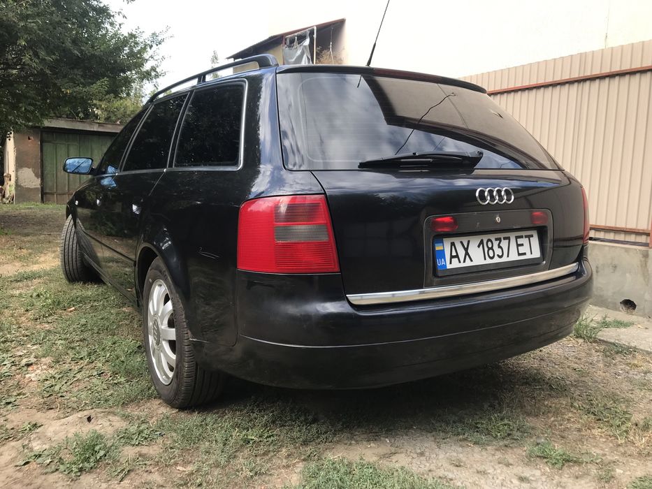 Продам Ауди А6С5 2,4 бензин