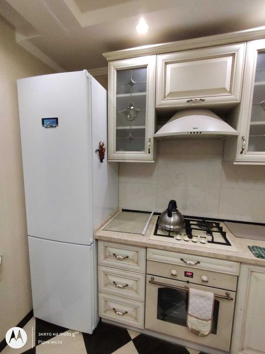 Оренда 3х-кімнатної квартири. Район - Космос.