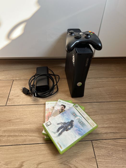 Konsola Xbox 360 Slim Zestaw +Gry