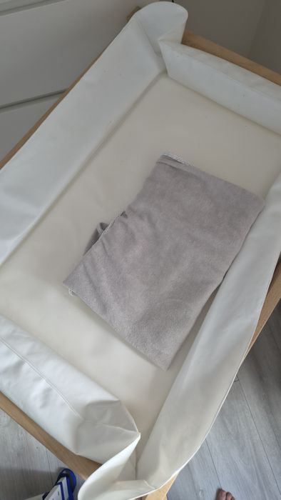 Przewijak Ikea na kółkach